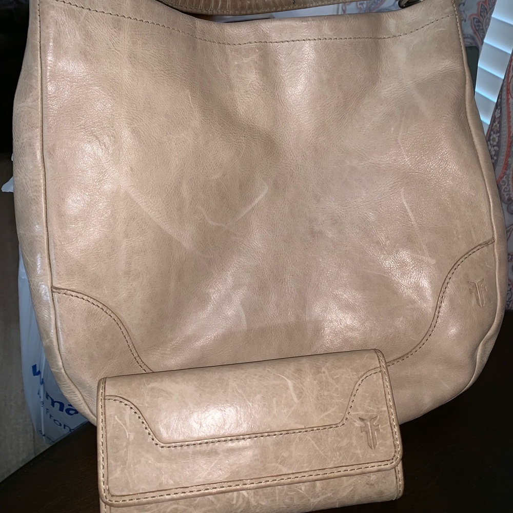 Frye purse and wallet